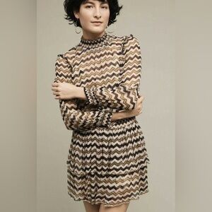 Anthropologie HD in Paris Zigzag Patterned Dress Size 2